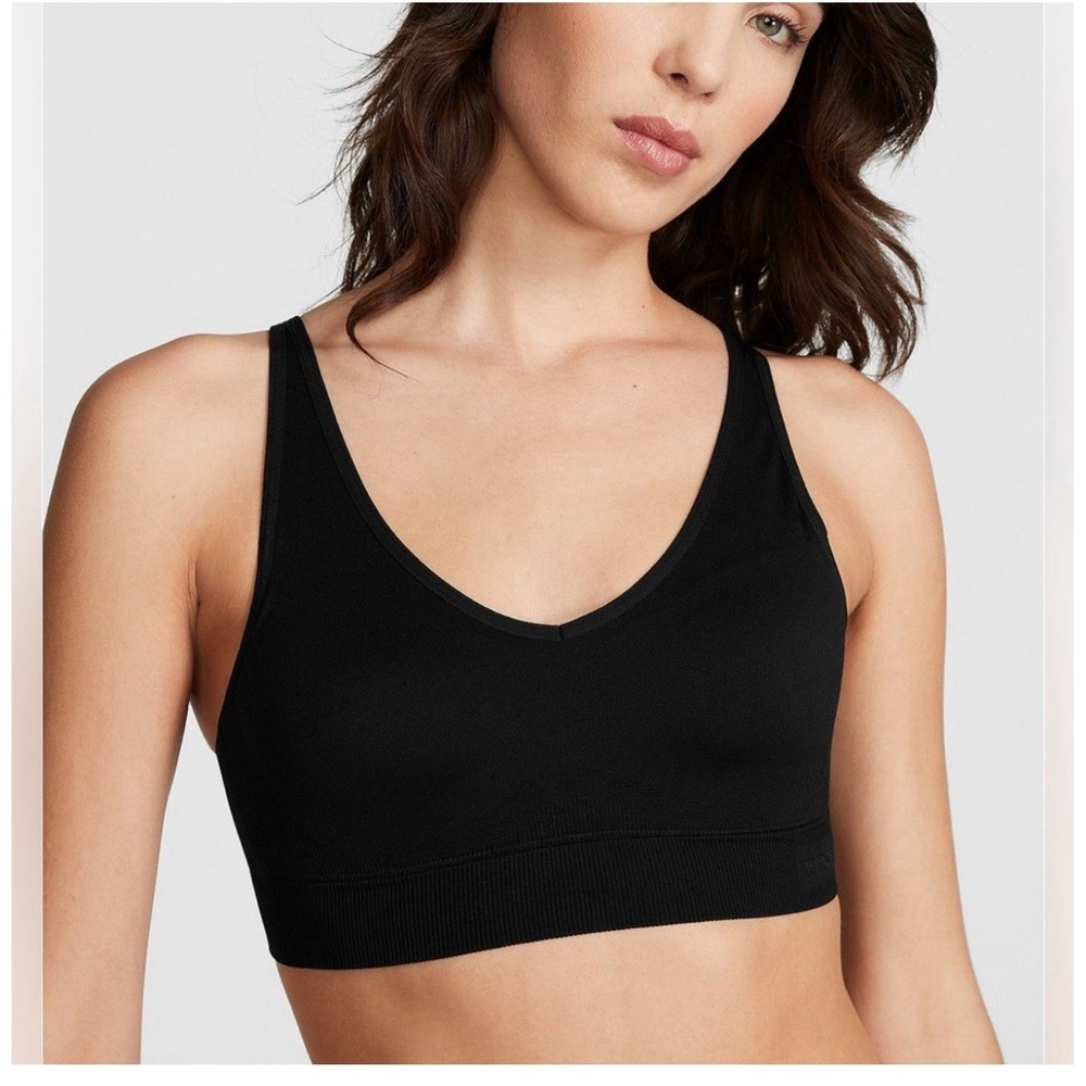 Pink Seamless Air Medium Impact Support Sports Bra Size Medium NWOT